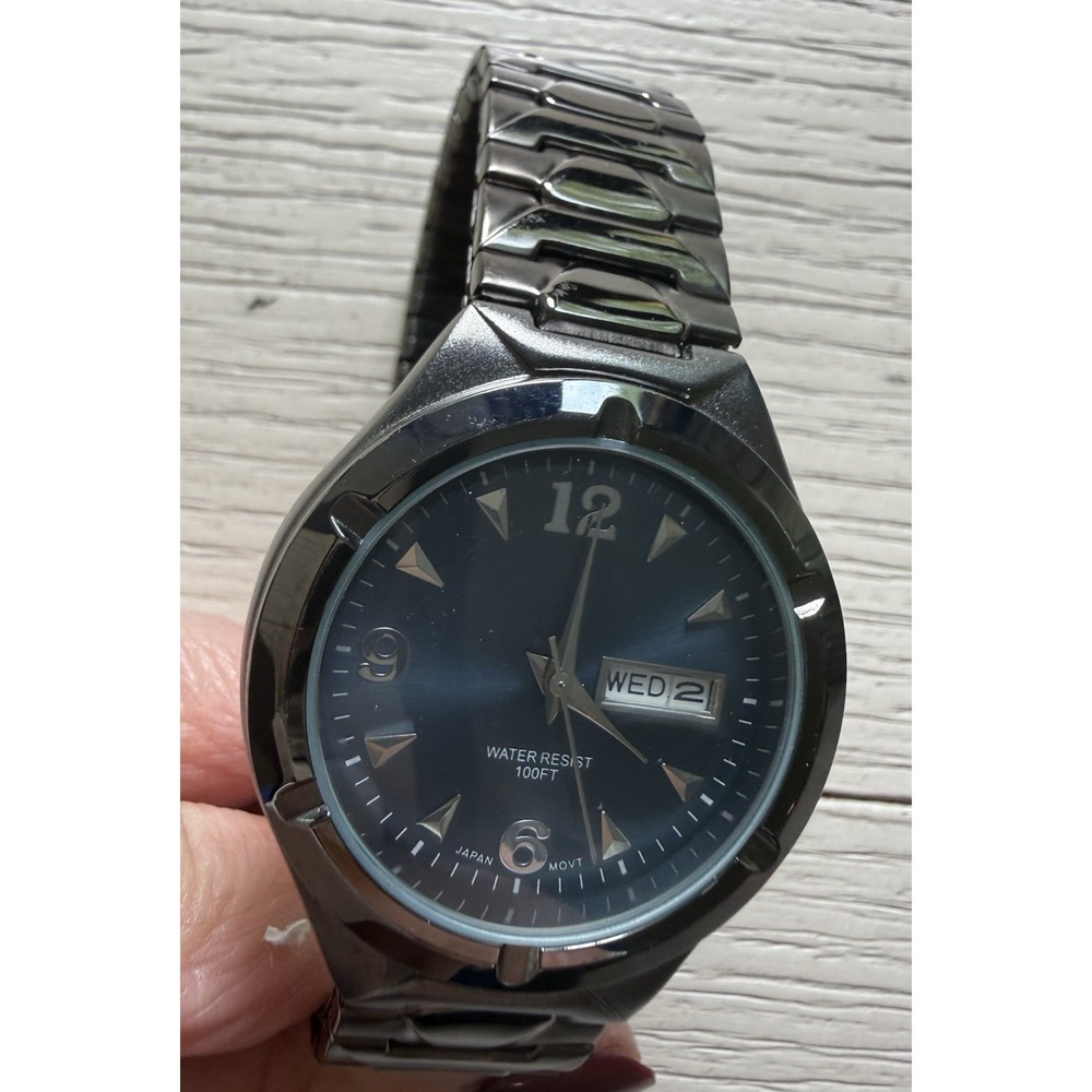 Japanese Quartz Blue Faced Stainless Back Silver Tone Stretch Band Water Resist